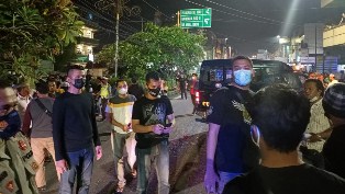 Petugas Bea Cukai Diserang, Mobil Bermuatan Rokok Kabur